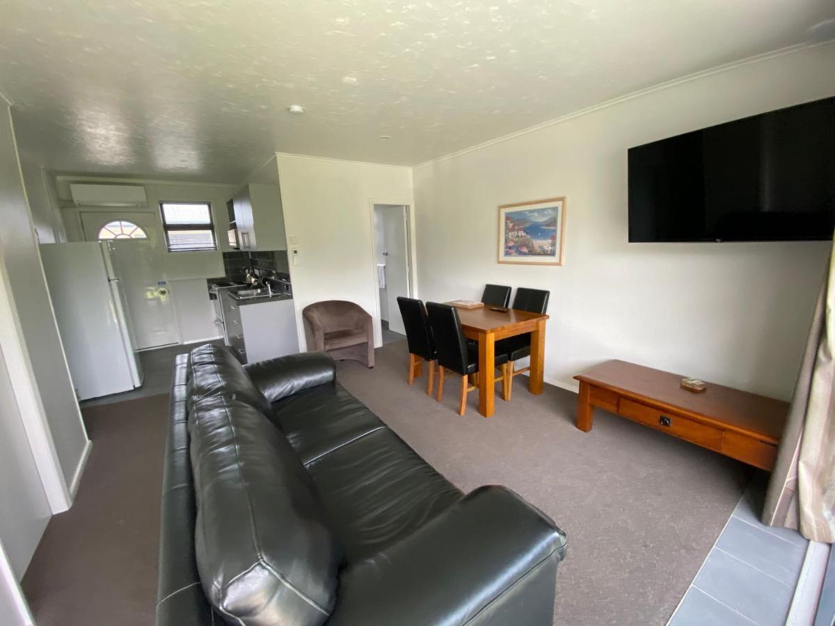 Grove Park Motor Lodge 블레넘 외부 사진
