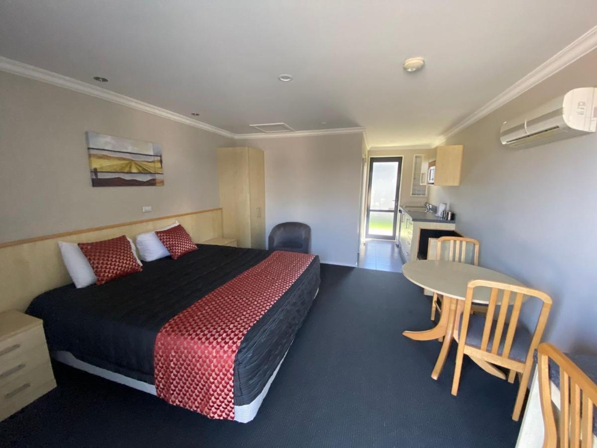 Grove Park Motor Lodge 블레넘 외부 사진